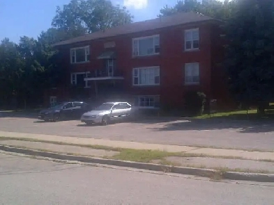 Amazing Location!  1 Bedroom Apartment