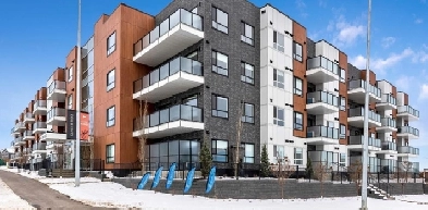 PRIVATE ROOM WITH PRIVATE BATH - NW Calgary