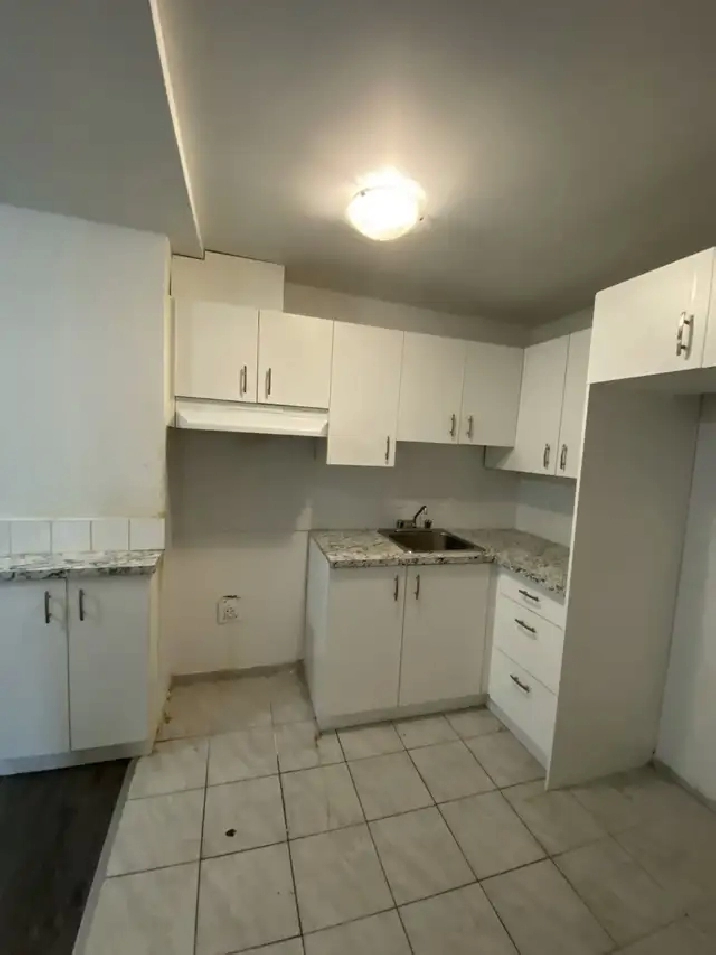 Grand 5 ½, chauffage et eau chaude incluse 1 juillet