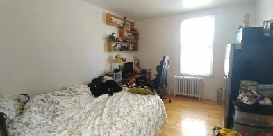 1er juillet près Cégep Ste-Foy et Université Laval appartement