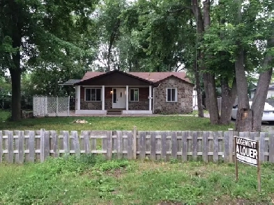 5 1/2 Cozy house renov., near waterfront, gararg, fireplace...