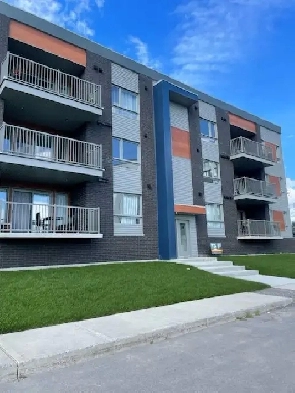 Grand 4 1/2 à louer neuf à Valleyfield au 1er étage