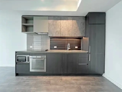 Vaughan TTC Subway - 1 bed condo with unobstructed views