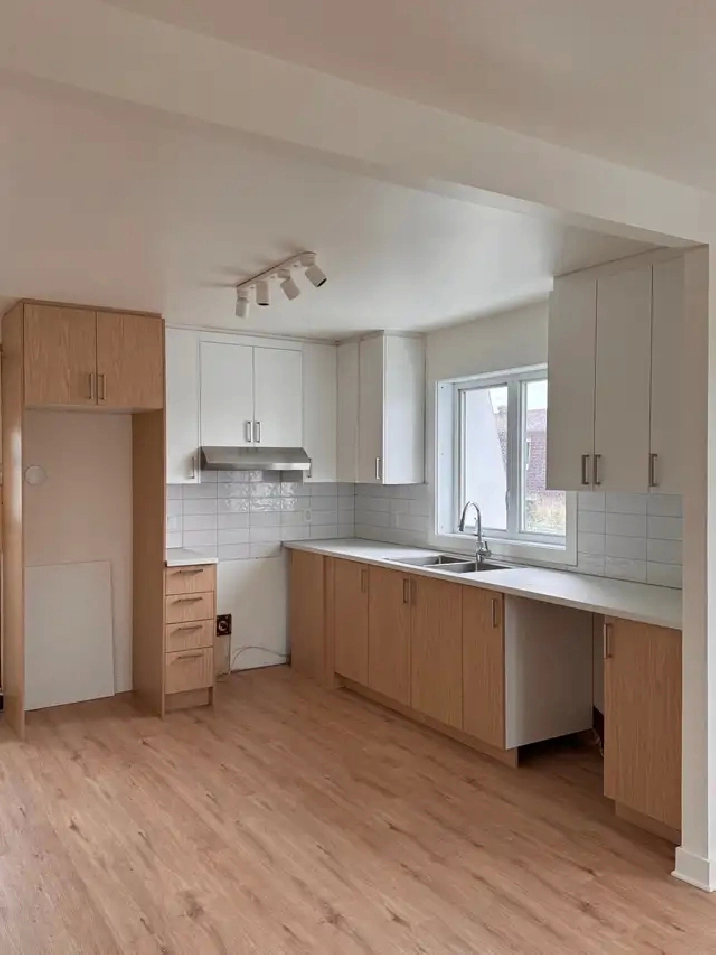 3 1/2 rénové - Grand Boulevard