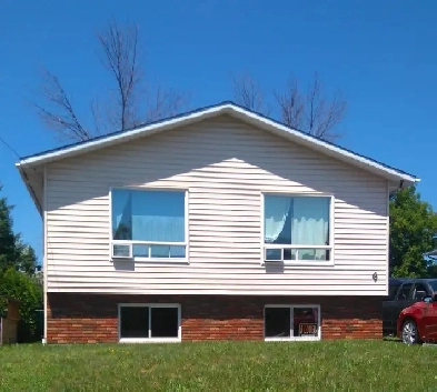 GRAND 2 CHAMBRES DUPLEX 1er MAI