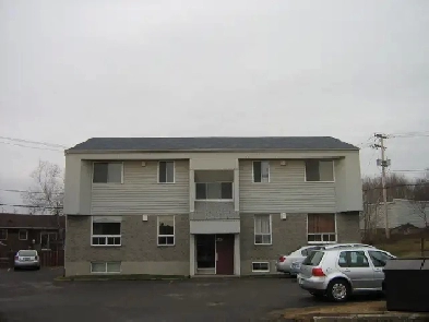 À louer, Superbe 4 1/2  à St-Romuald (Lévis)