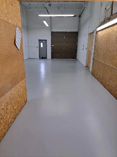 RENT -1000 sqft Commercial Industrial