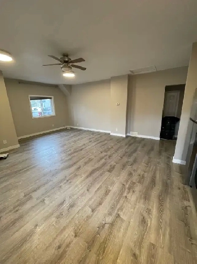 2 Bedroom – Two-Level Unit in Quiet Five-Plex | Cambridge