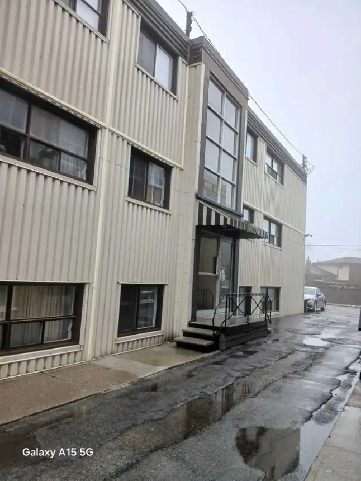 1 Bedroom Apartment available immediately