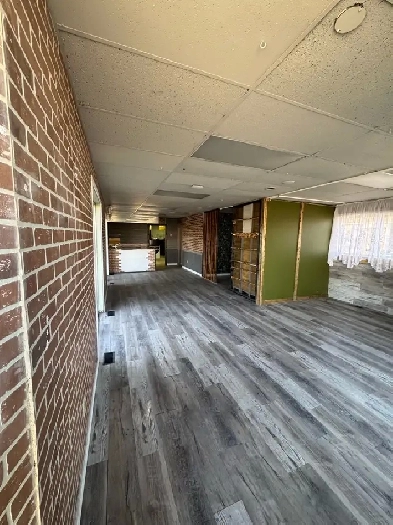 commercial space in Spruce Grove