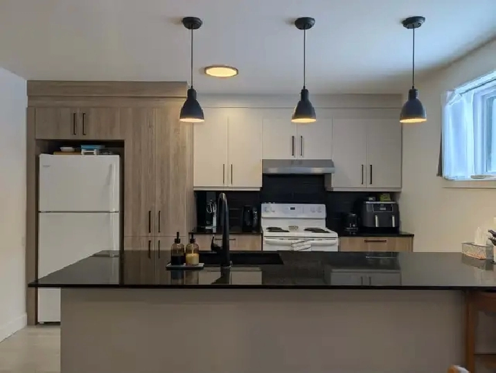 Bachelor 4 1/2 à louer Saint-Eustache