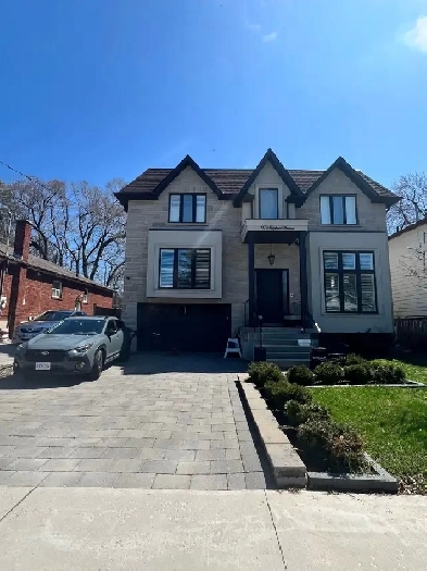 High ceiling Basement Pvt. room
