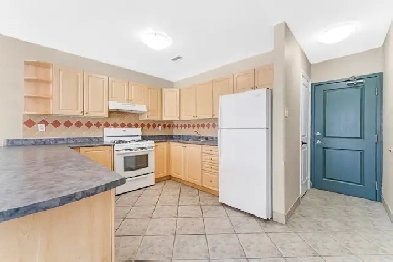 Baseline Court - 1 Junior for Rent in Ottawa