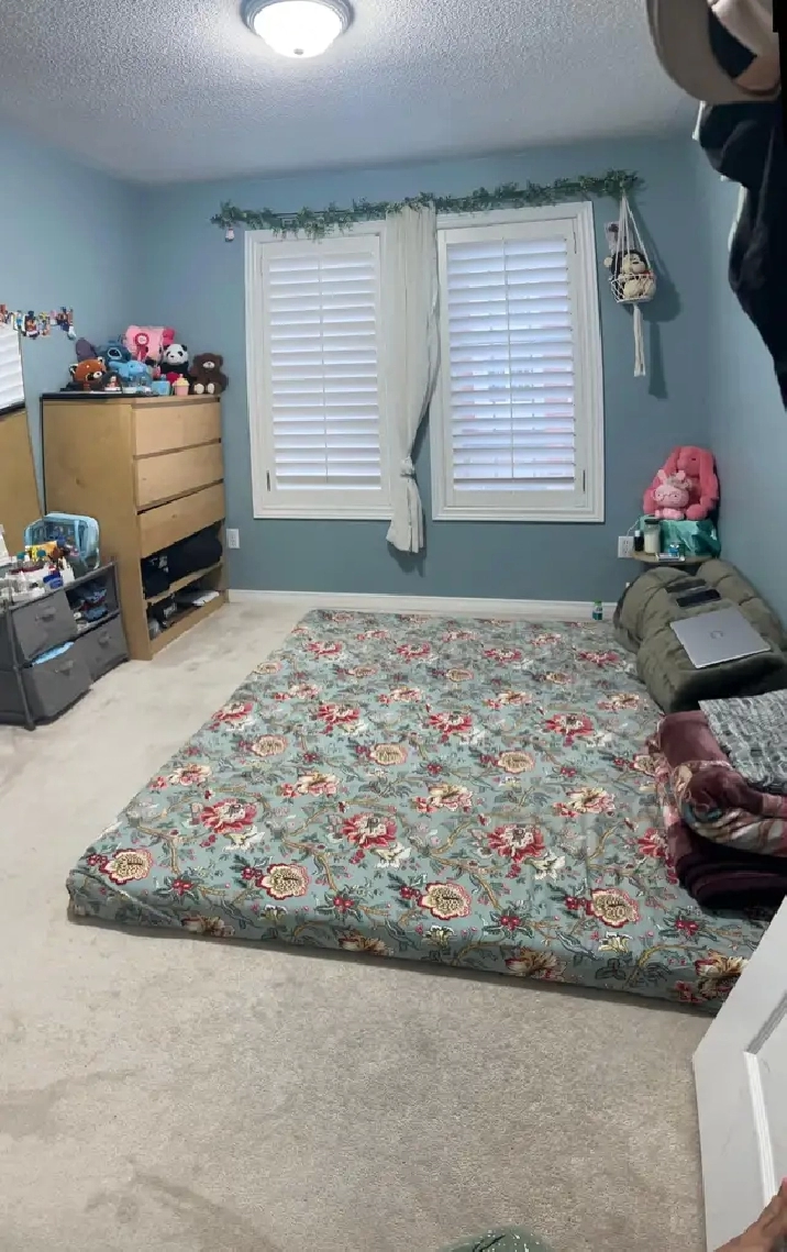 Accommodation Available for Girls