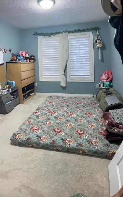 Accommodation Available for Girls