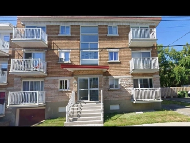 Montréal - BEAU GRAND 4 1/2 COIN HENRI BOURASSA ET PIE IX