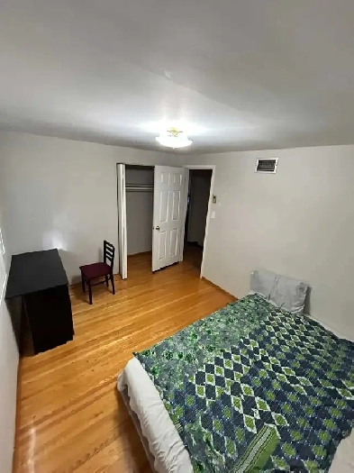 room for rent in family home
