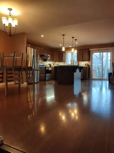 Furnished room for rent very close to Lambton College