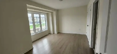 Studio   1 Bed Unit w/ 2 Baths – Kennedy & Mayfield