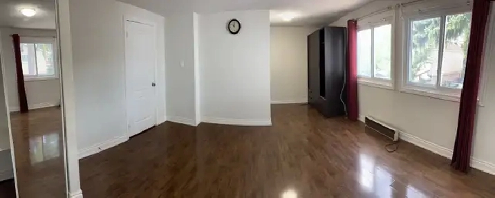 Masterbedroom for rent (private washroom)