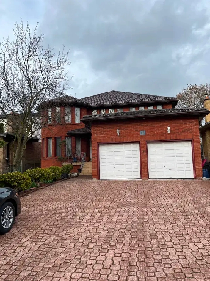 Furnished Room to Rent at Meadowvale / Lawrence East