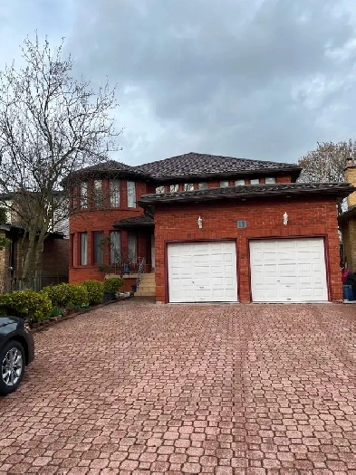 Furnished Room to Rent at Meadowvale / Lawrence East