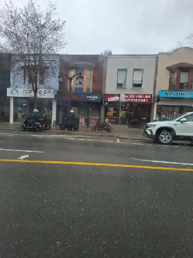 DANFORTH AVE west of PAPE AVE - OFFICE UNIT for LEASE