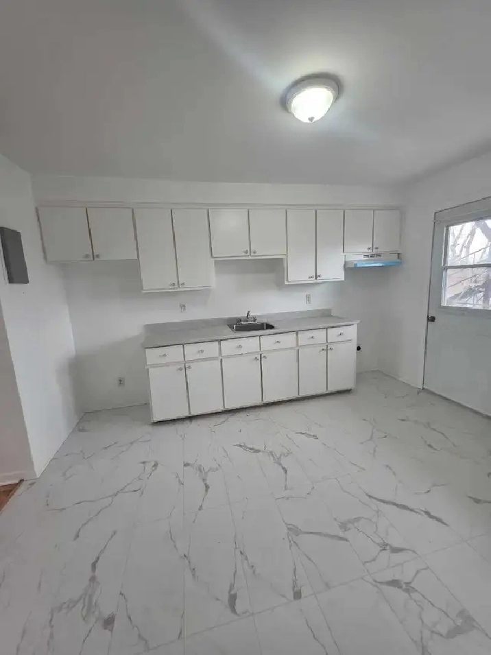 apparemment 4 1/2 a louer pointe aux trembles