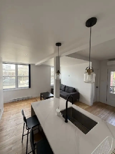 Appartement de 3 chambres et 1 salle de bain (Cession de bail)