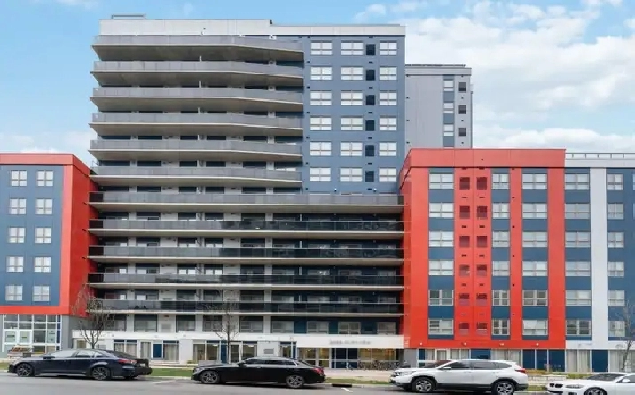 Bright & Spacious 2-Bedroom Condo Near University of Waterloo