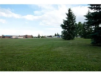 BEAUTIFUL 2 BEDROOMS BASEMENT SUITE!