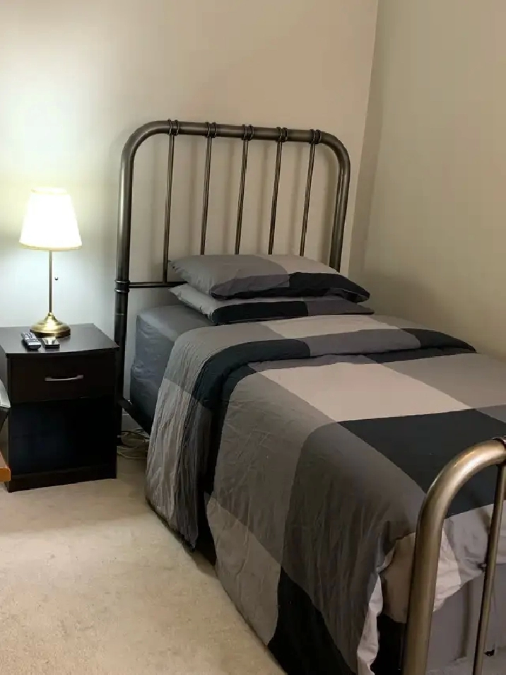 Private Room For Rent