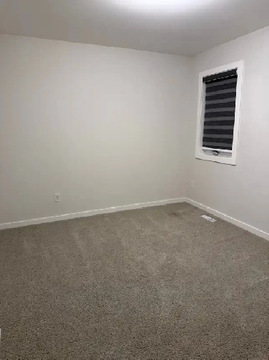 Room for rent - girls only -west St. Paul