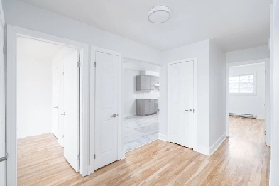 Grand 5 1/2 à Lasalle pour le 1er juillet 2026