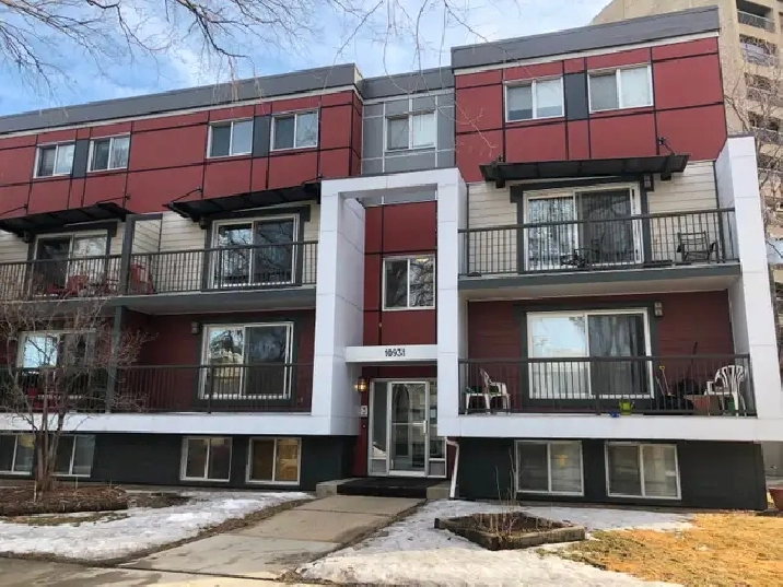 1 bedroom apartment for rent downtown in an Adult only building