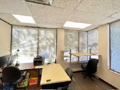 $1090 Metrotown Office Space for rent (1-3 people Window)