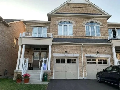 Master Bedroom for Rent on Eighth Line/Dundas in Oakville
