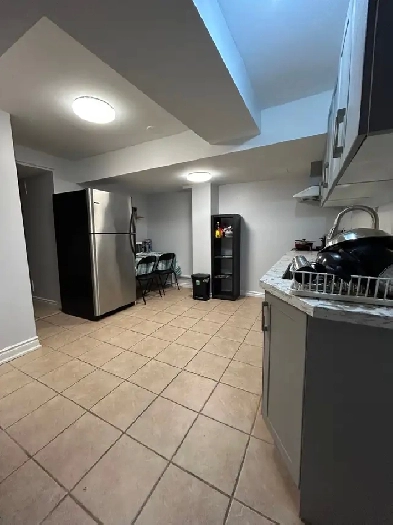 Shared room available in Scarborough