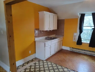 One bedroom apartment 16th Markham