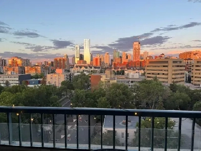 Awesome Downtown Suite with Amazing Views