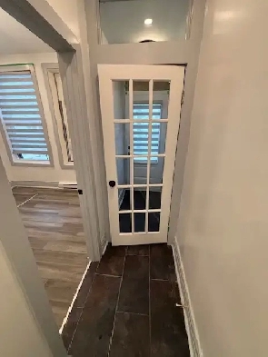 Large Reno 6 1/2. .    Mile End Plateau