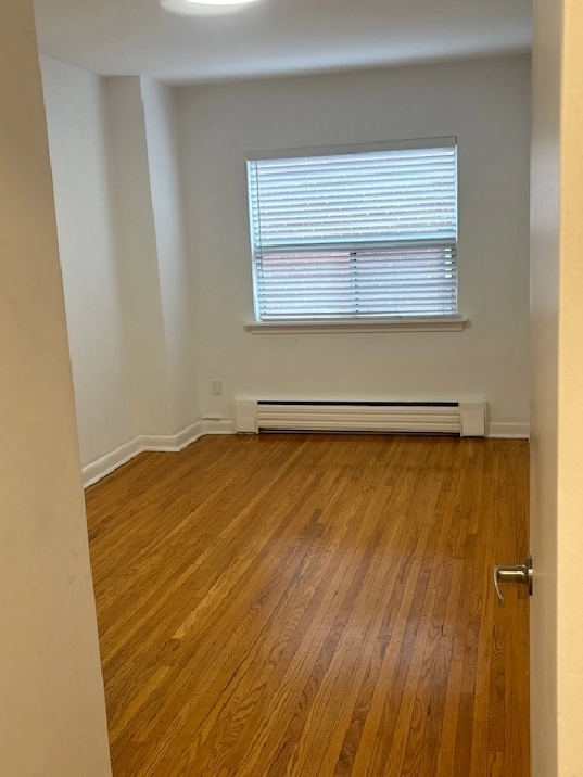 2 Bedroom Apartment for Rent in Mimico | Royal York