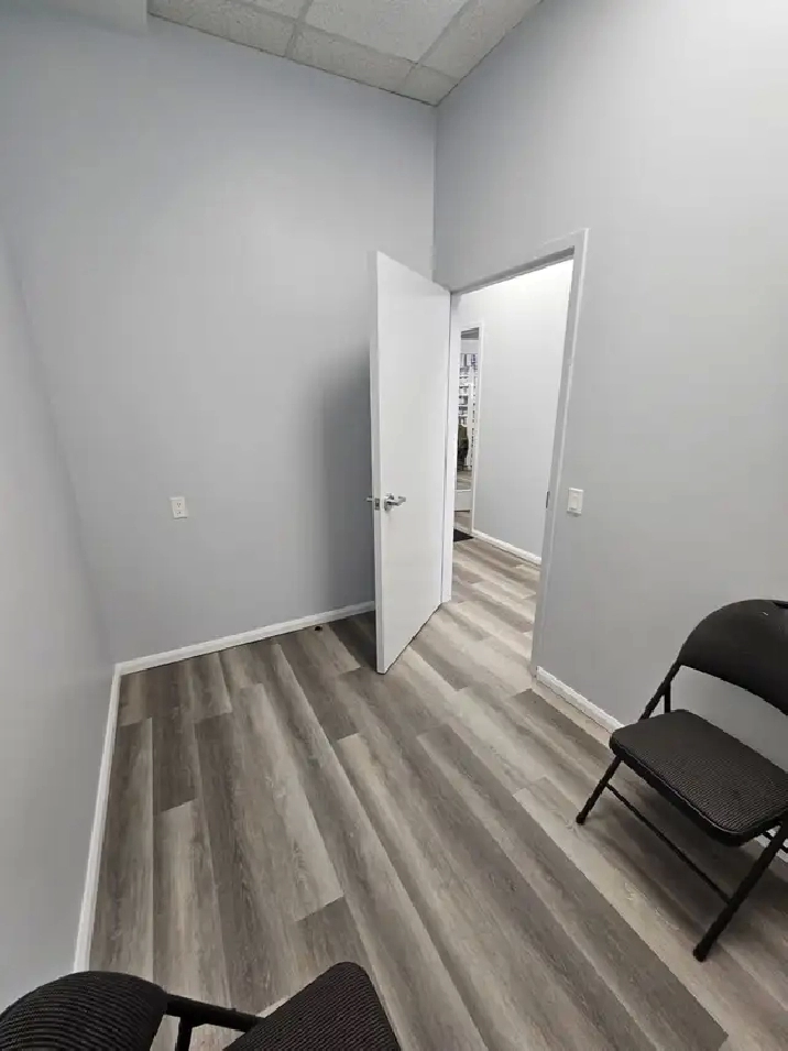 Office/Clinic Space for Rent Near Downtown Barrie