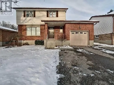 Furnished Bedroom Very Close to the U of G! September 1st Lease