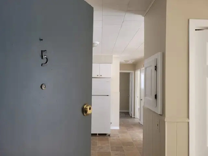 237 Brookside Dr, B building, unit5, 2-bedroom(1bath1kt 2F)North