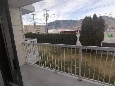 SPACIOUS – RENOVATED – PET FRIENDLY