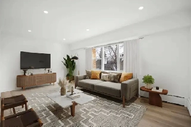 Newly Renovated 1 Bedroom Apartment! Available For June 1st!