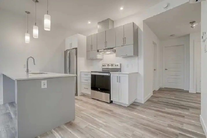 2 bedroom unit for rent all included, June 15