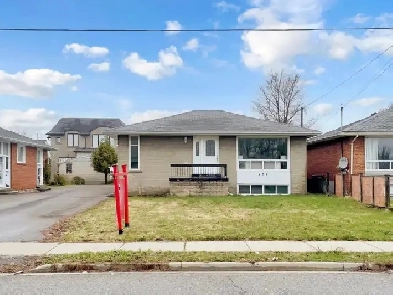 NEW LISTING | Fully Renovated 50 x 110 ft lot Home in Crosby,