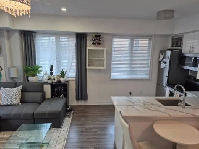 2 bed townhouse for rent